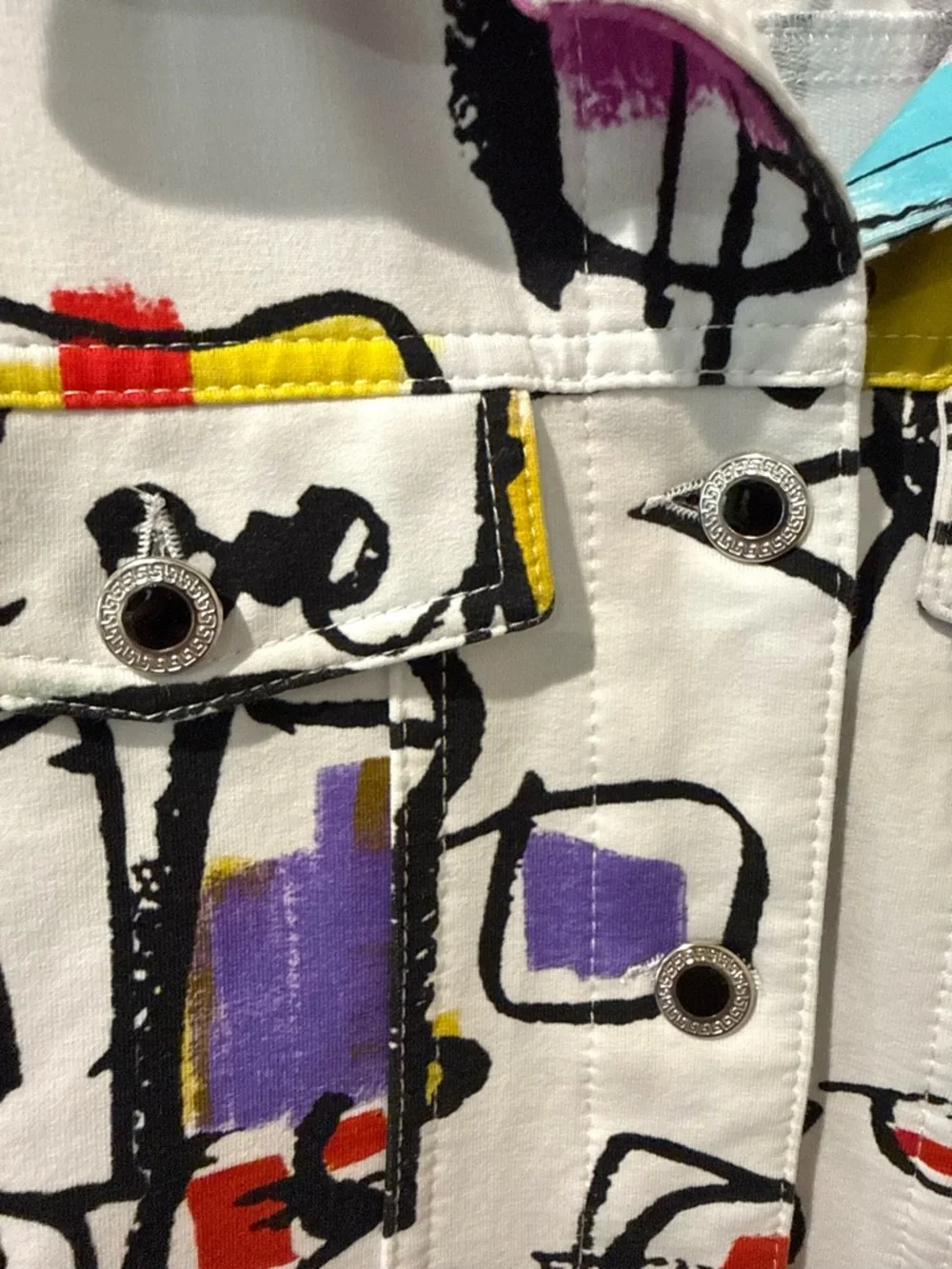 Dolcezza white jean jacket with vibrant abstract print by Luc Villard. Sz M - Picture 4 of 11